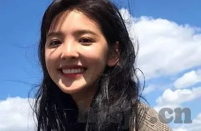 小明看看永久成人免费播放视频-探索网络世界的边界，小明与成人视频的偶然邂逅